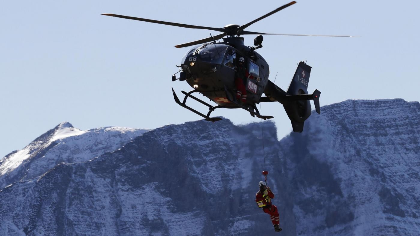 Precipita aereo da turismo sulle Alpi svizzere: morti 4 passeggeri