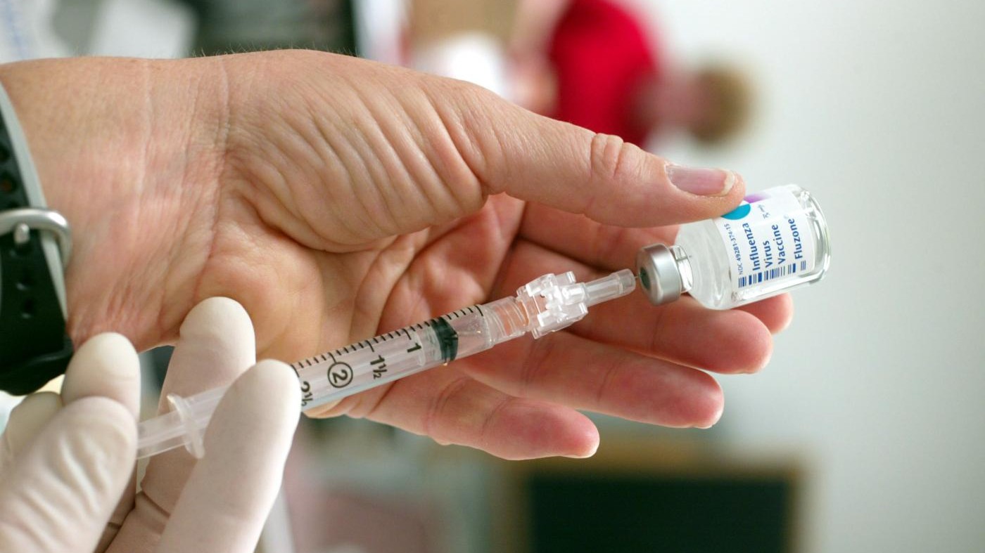 Vaccini, Lega e M5S rinviano l’obbligo di documentazione. Pd: “È vittoria dei no vax”