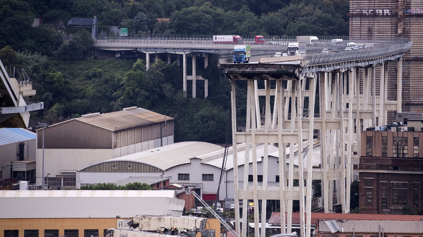 Genova, crolla ponte Morandi: dramma sull’A10