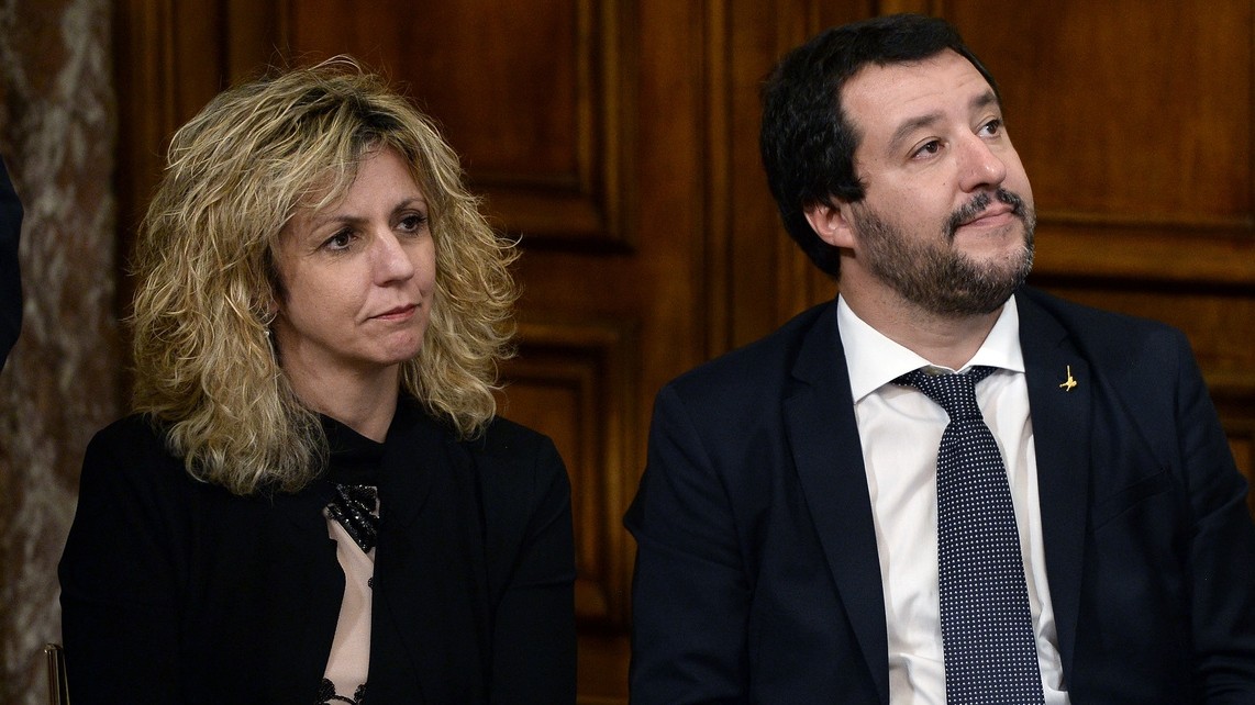 Ministra Lezzi contro Salvini: “Tav e Tap? Al Sud servono infrastrutture”