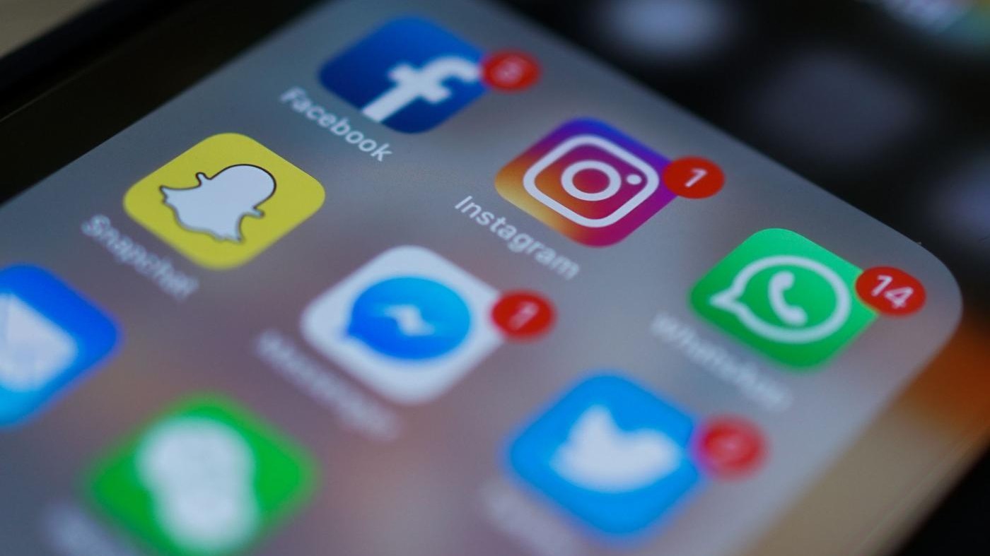 L’Antitrust agli influencer: “La pubblicità deve essere palese”