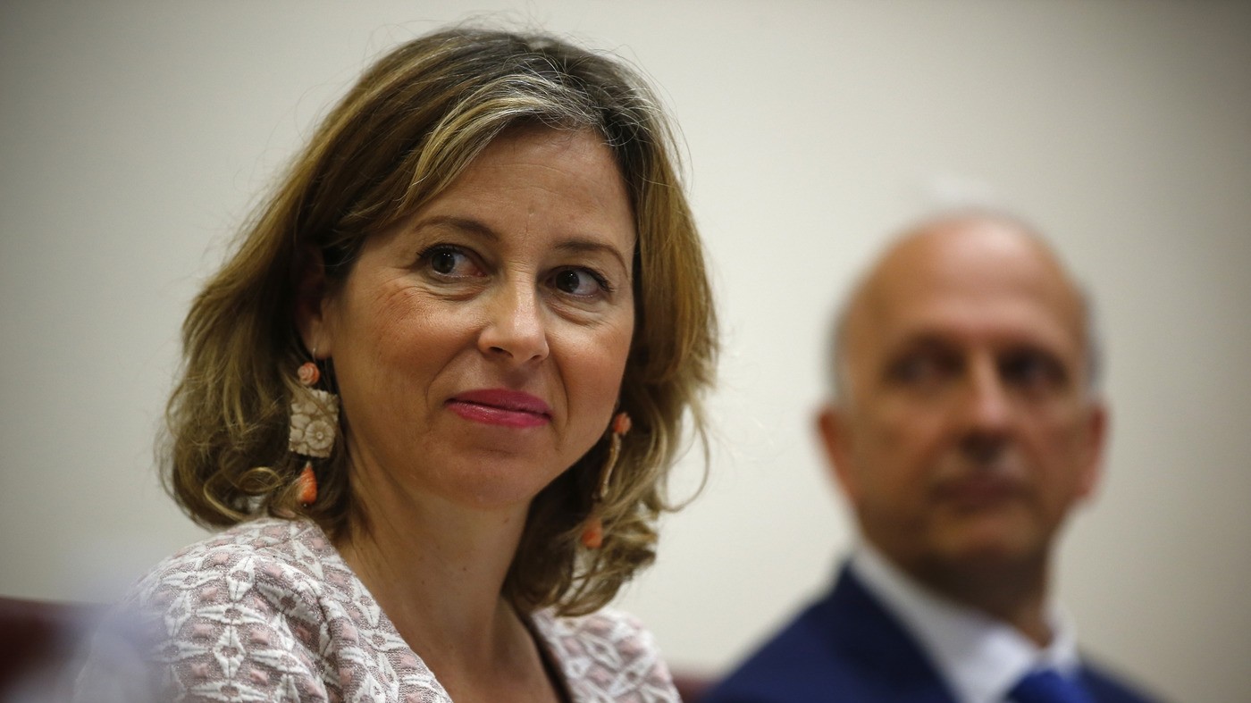 Vaccini, Grillo: “L’obbligo rimane ma la coercizione non è l’unico strumento”