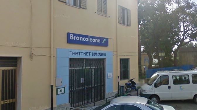 Reggio Calabria, investiti da treno sui binari: morti due bambini, grave madre