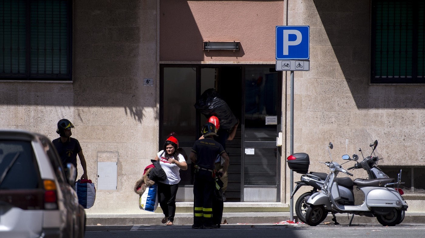 Genova, lunedì consegnati 45 alloggi a sfollati. Toti: “Nessuno senza casa”