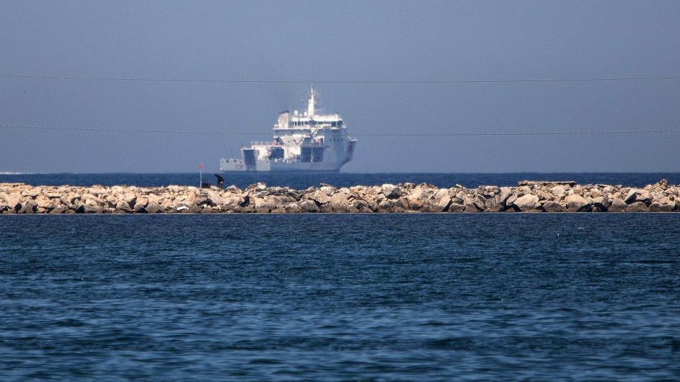 Toninelli dà ok ad attracco nave Diciotti a Catania, ma Salvini blocca sbarco