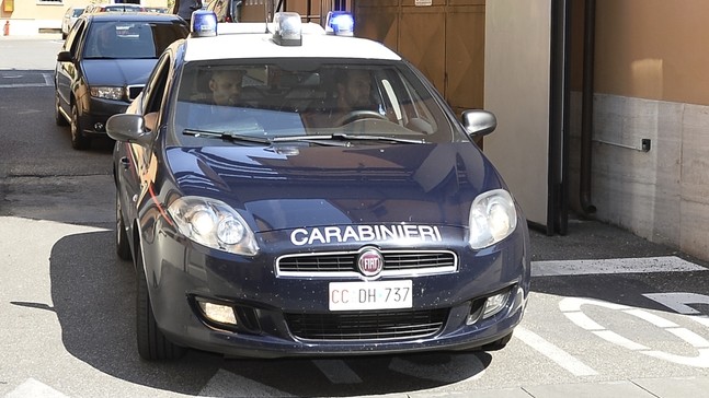 Frosinone, pensionato uccide i due figli e si suicida