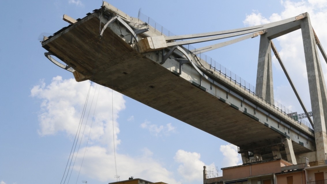 Autostrade, Conte va avanti. Toti e Zaia contrari a revoca. Dibba a Pd: “Sostienici”