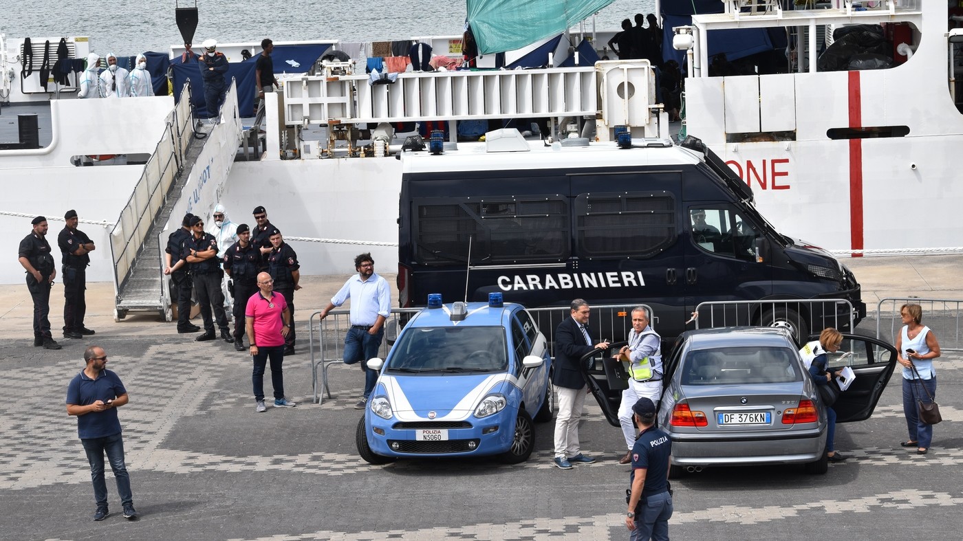 Diciotti, Di Maio e Salvini con una sola voce: “L’Europa si svegli”