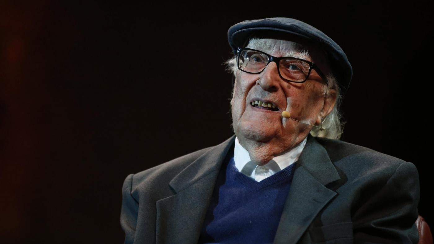 Camilleri si racconta: “Quando pregai di non farmi senatore a vita”