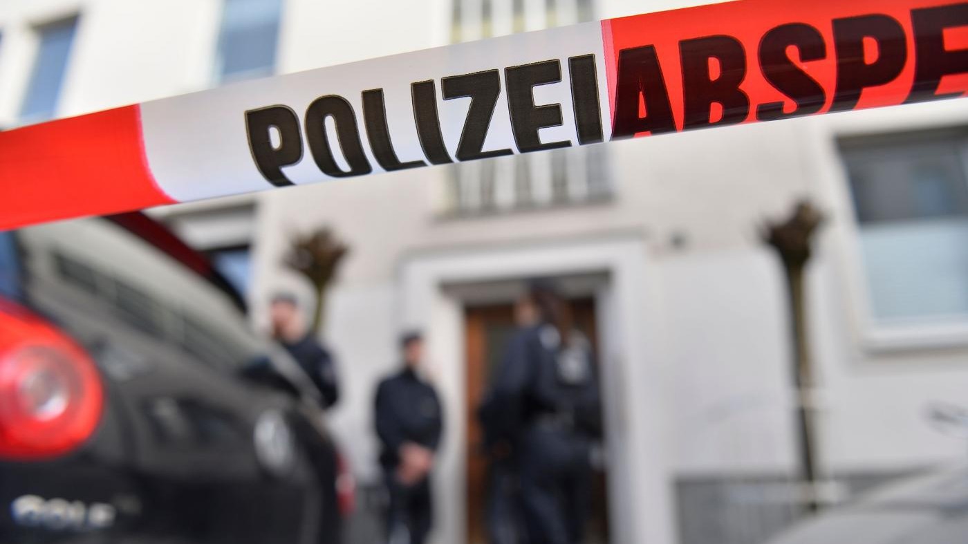 Germania, dramma familiare: trovata morta donna con i tre figli