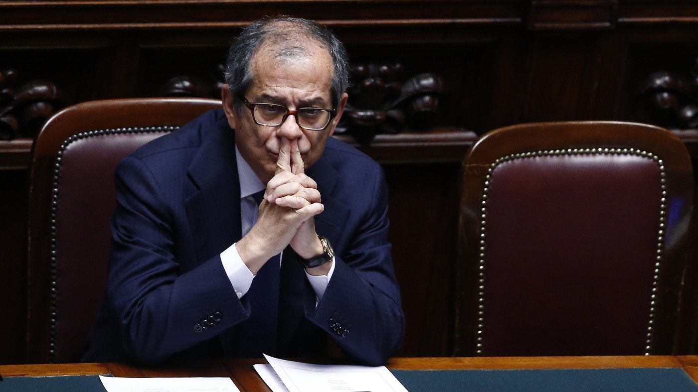 Conti pubblici, Tria in Parlamento: “Obiettivo crescita senza peggiorare i saldi”