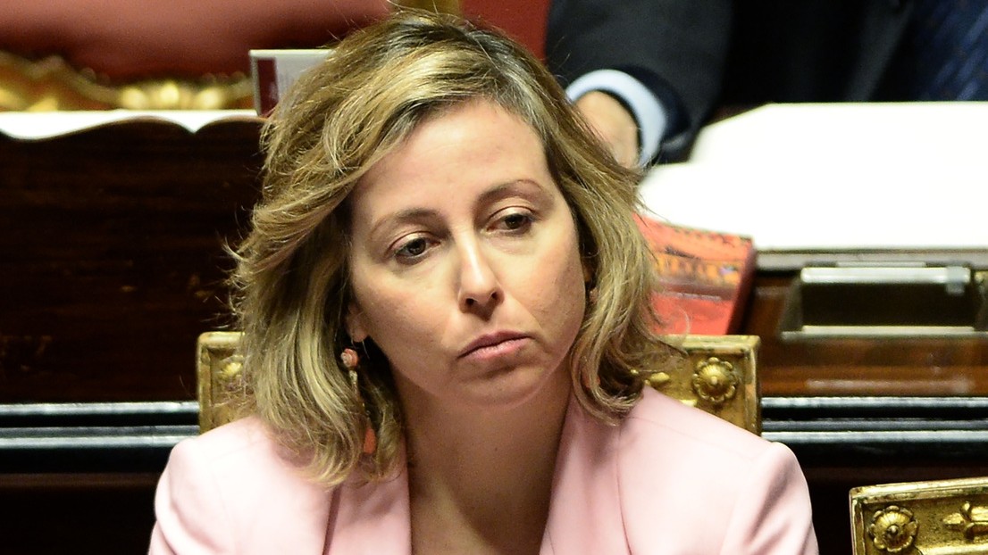 SkyTg24 salta durante il discorso di Giulia Grillo. La rete: “Complotto, l’hanno censurata”