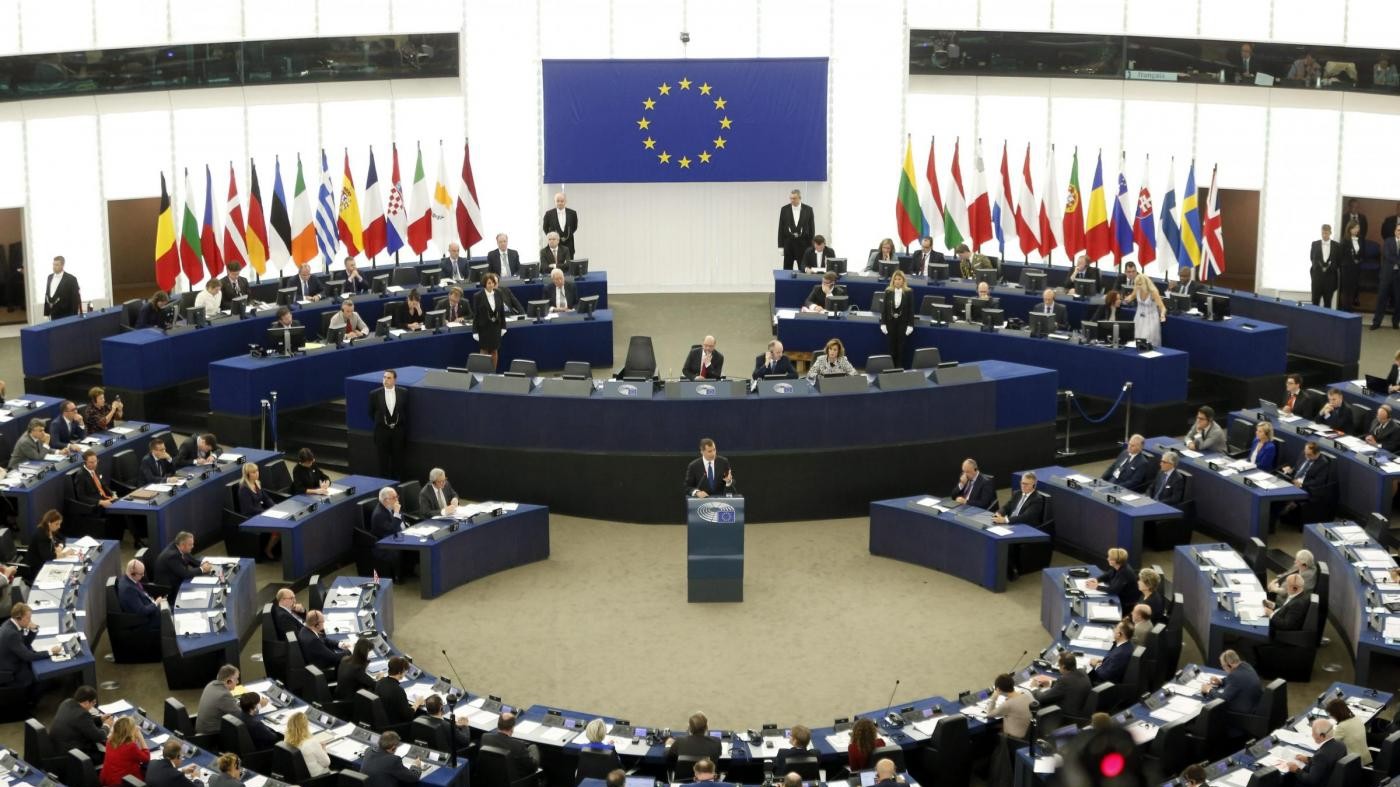 Europarlamento respinge riforma copyright: voto rinviato a settembre