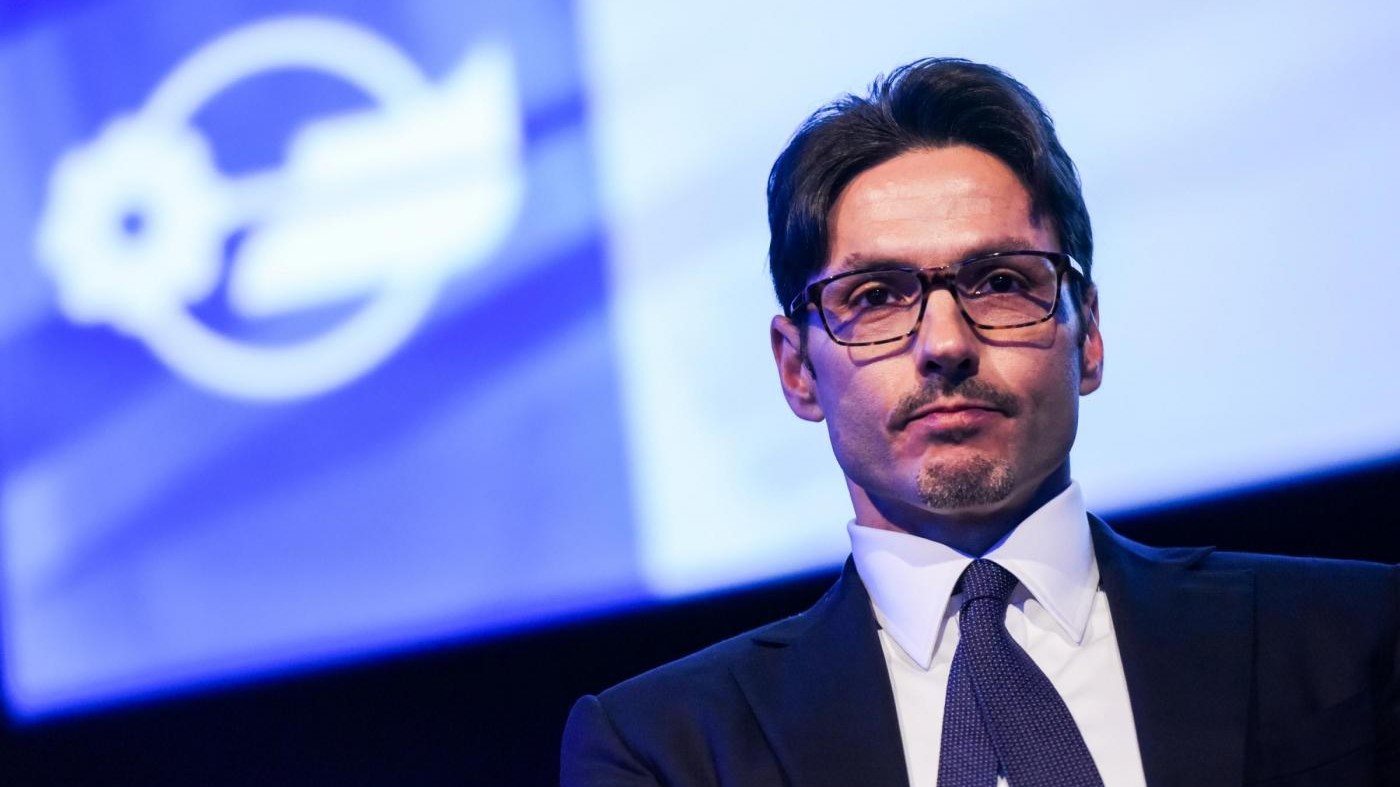 Mediaset, Rete4 si rifà il look: più informazione e autoproduzioni