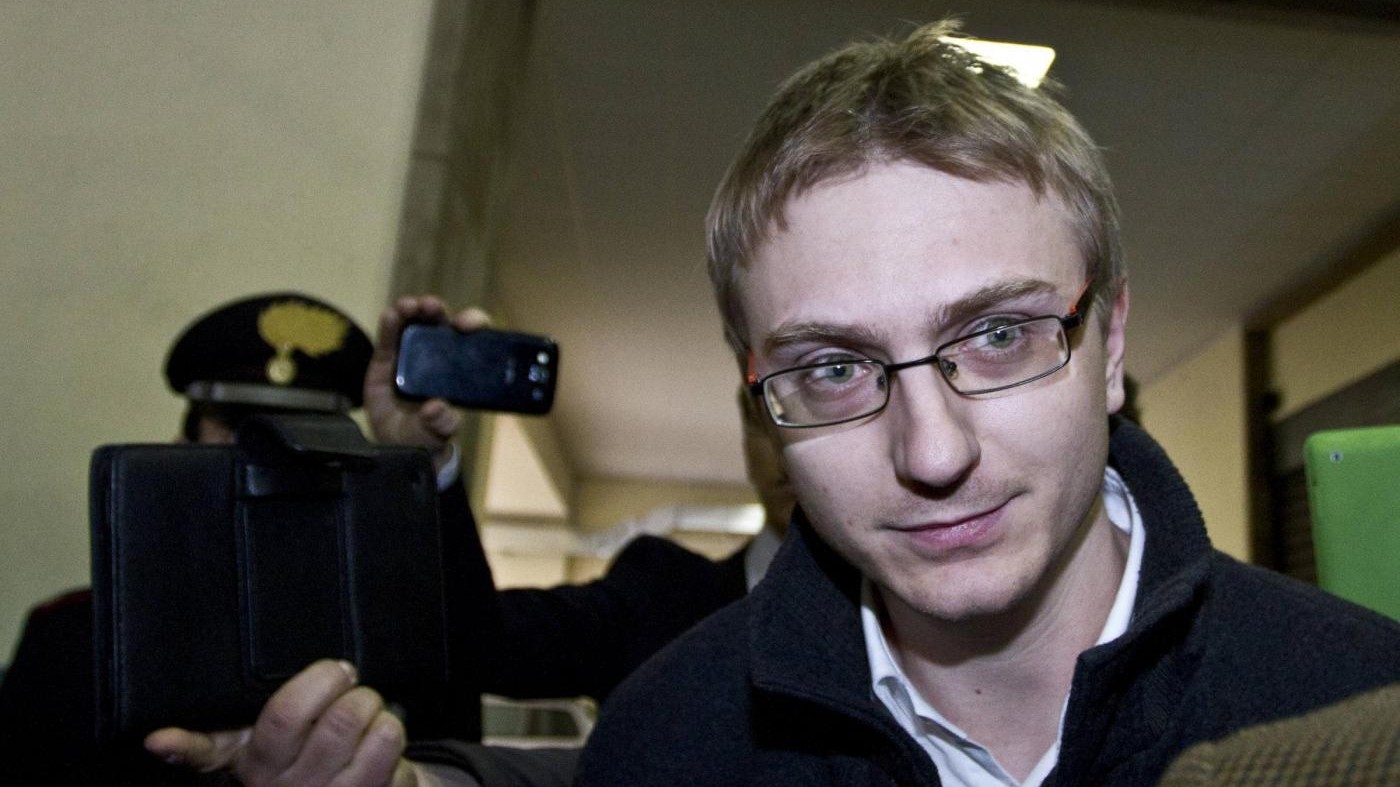 Garlasco, insultò Stasi su Facebook: dovrà risarcirlo con 9mila euro