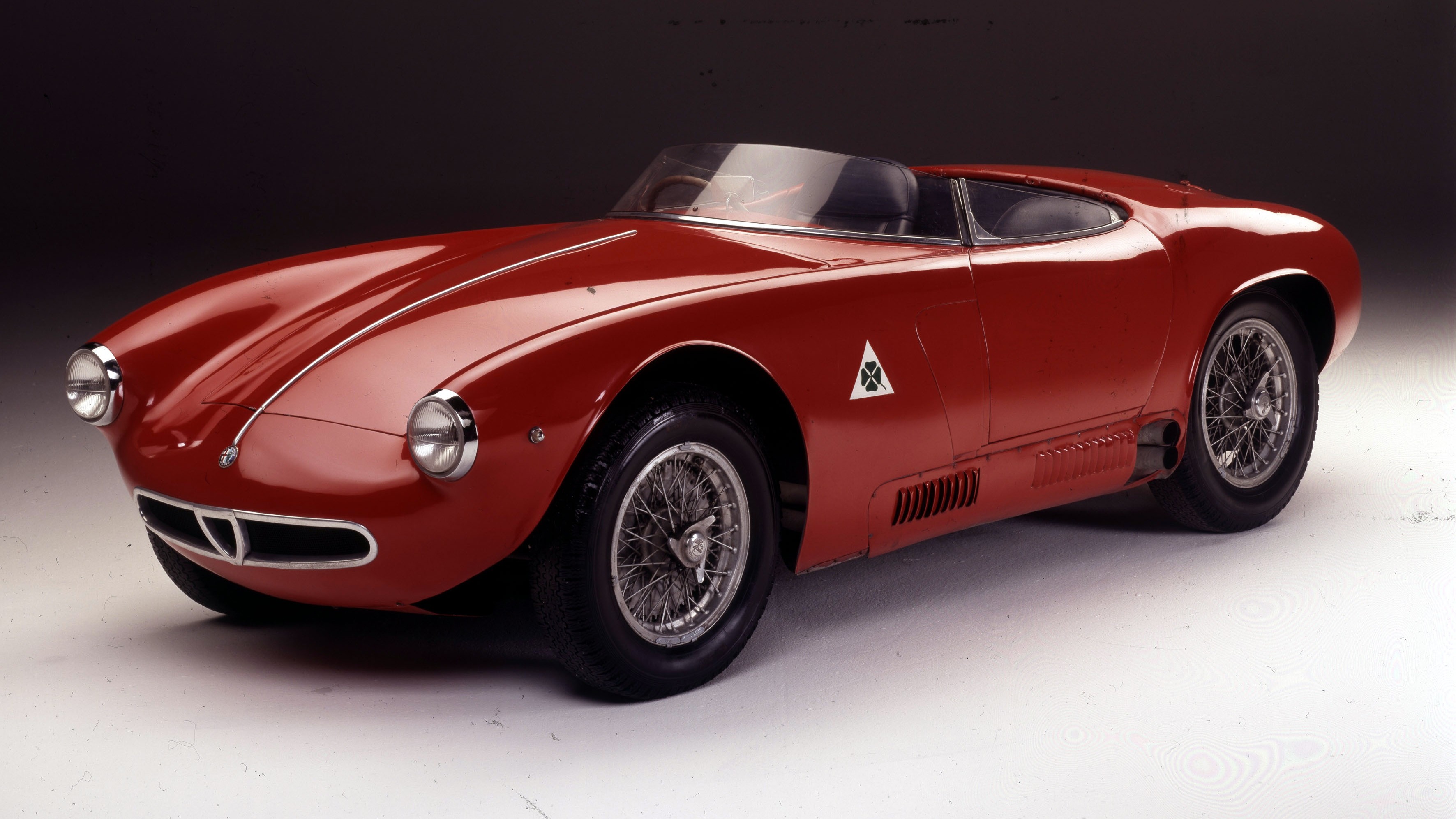 Alfa Romeo, festa a Goodwood: la Stelvio Quadrifoglio debutta in Uk