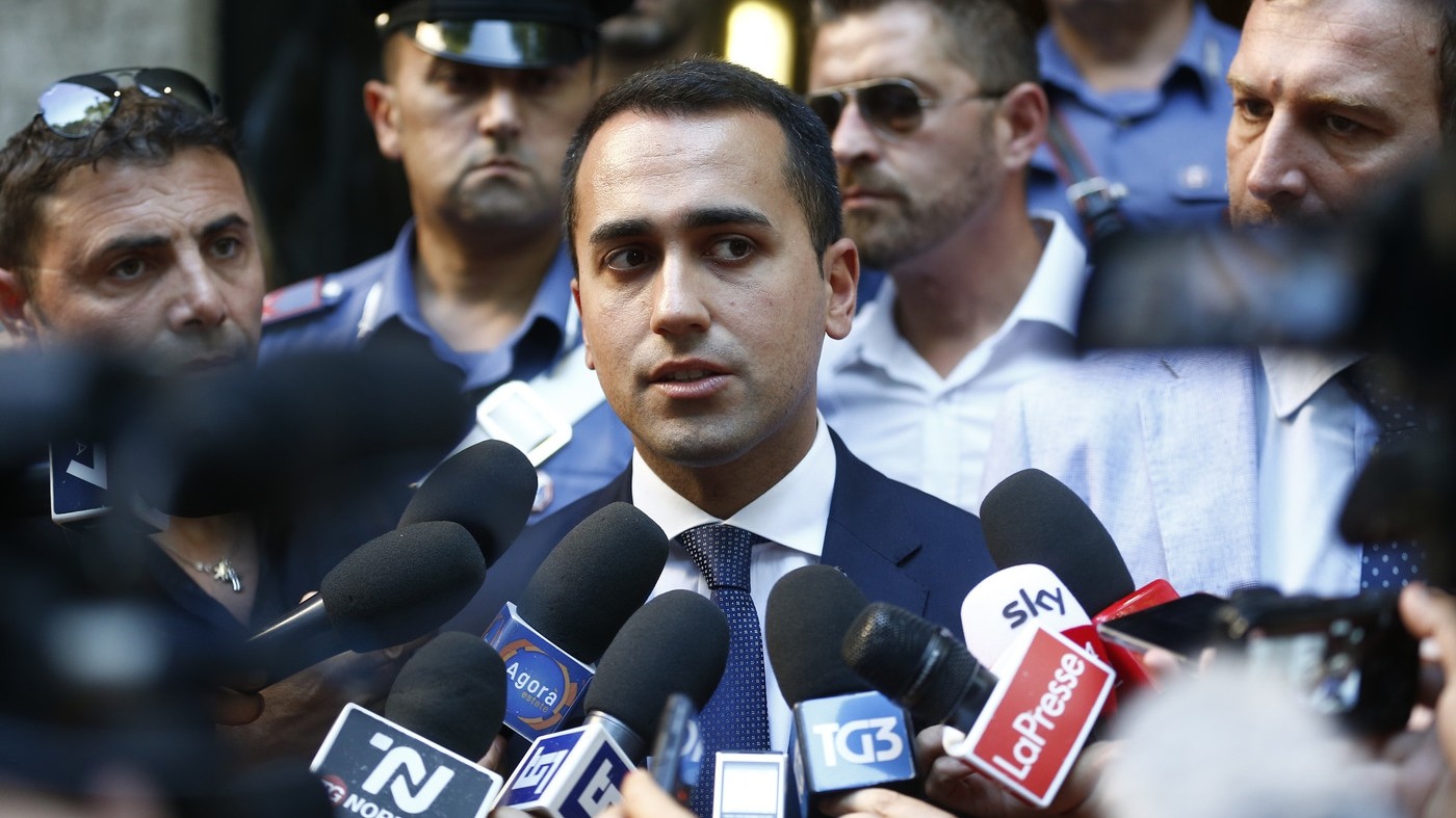 Ilva, Di Maio: “Migliorare i livelli occupazionali. Confronto andrà avanti”