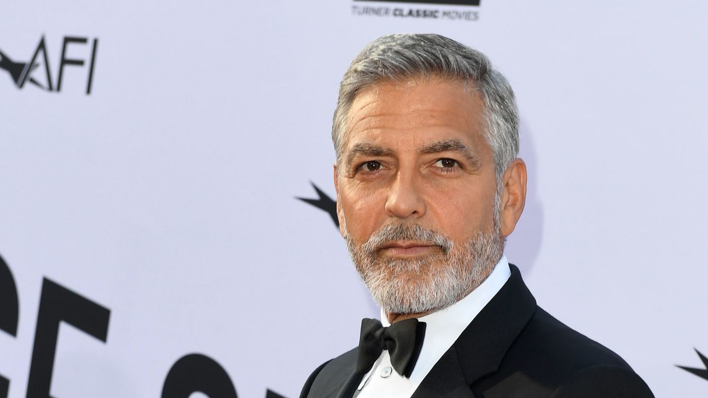Incidente stradale in Sardegna per George Clooney