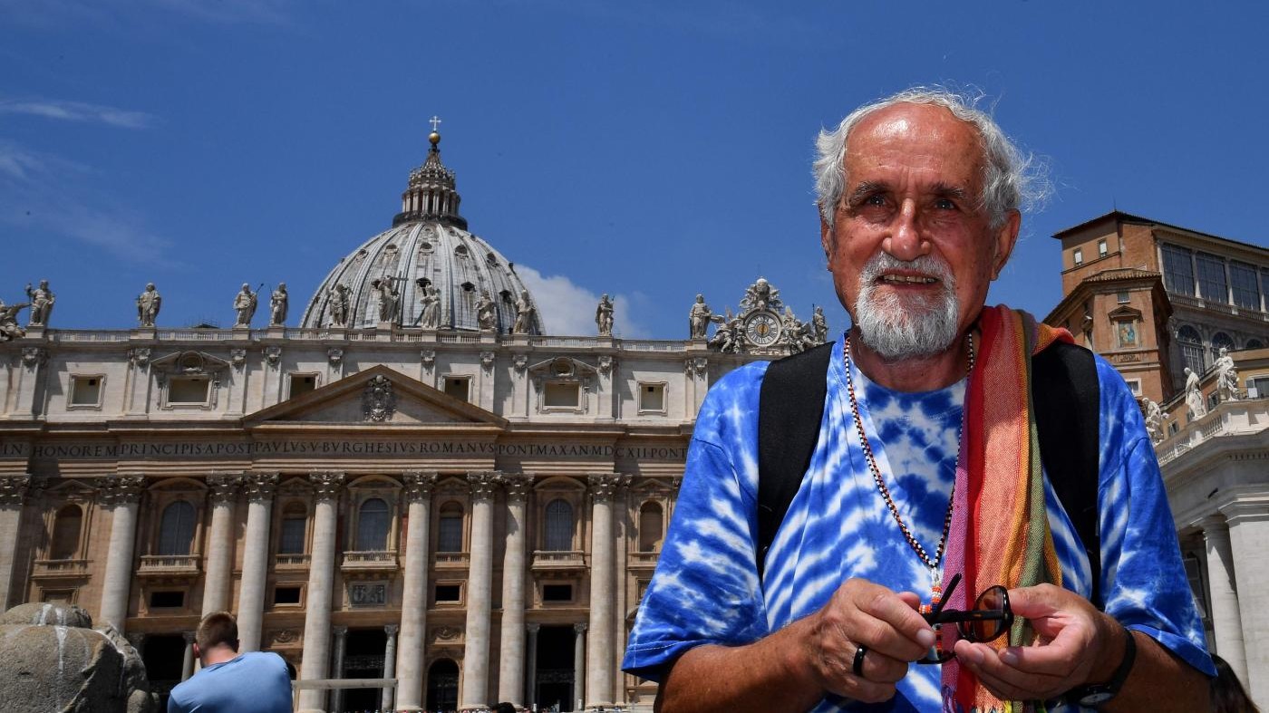 Migranti, padre Zanotelli: “Noi come nazisti. Con Grillo? È cambiato tutto”