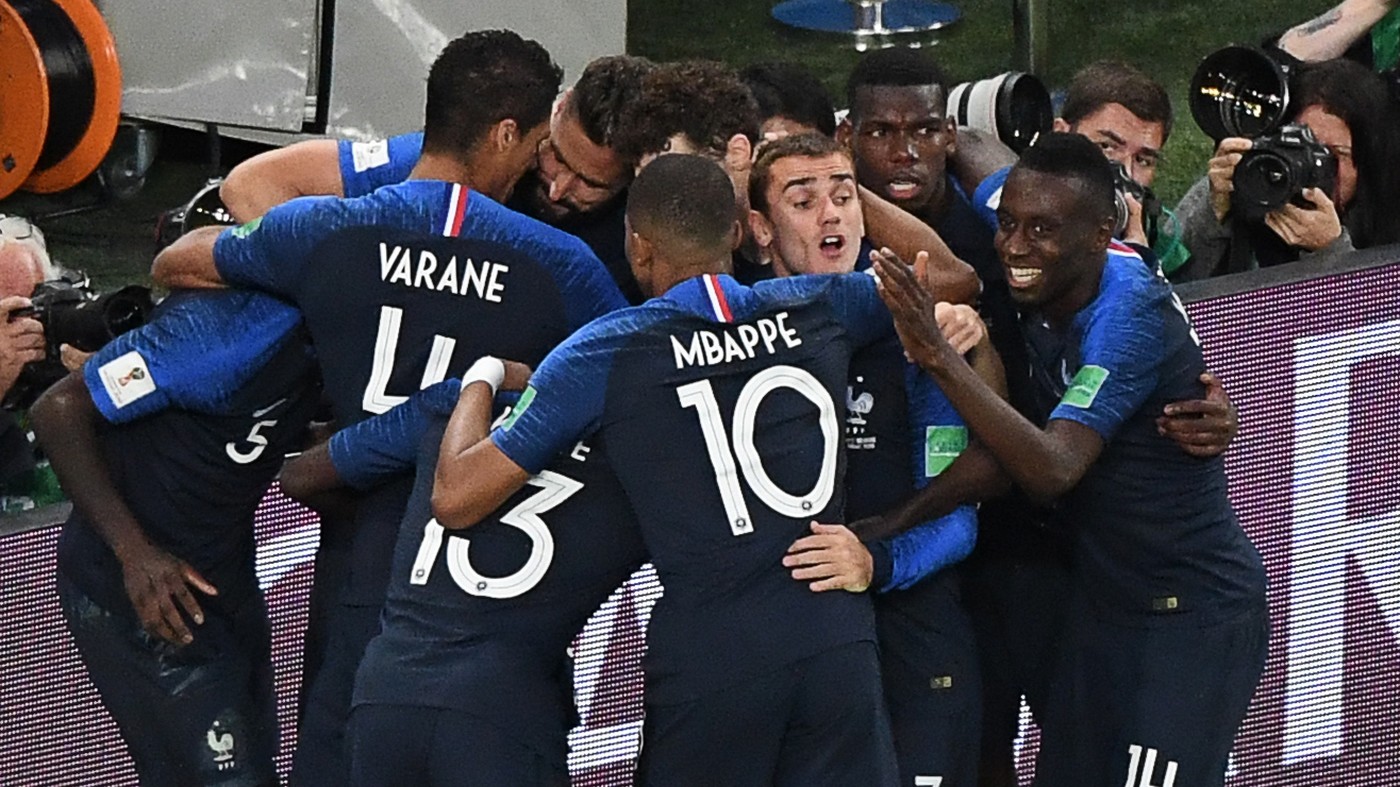 Mondiali 2018, Francia in finale: incornata Umtiti stende Belgio