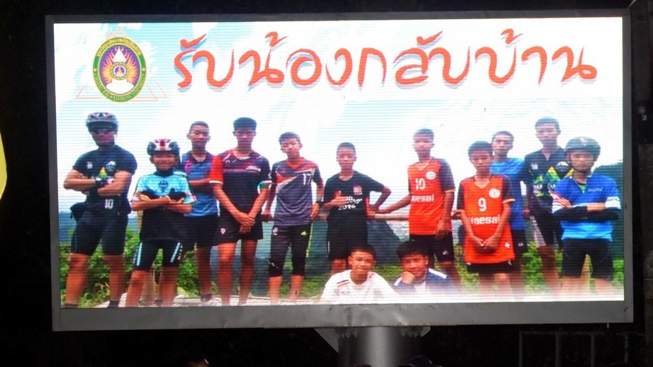 Thailandia, il salvataggio dei ragazzini bloccati nella grotta diventerà un film