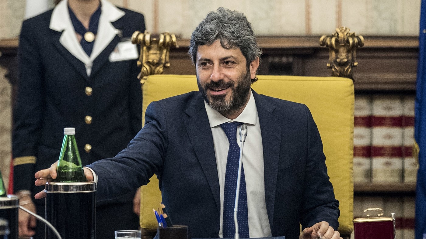 Stop ai vitalizi degli onorevoli. Approvata alla Camera la norma Fico