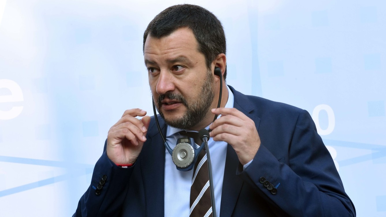 Migranti, Ue stoppa Salvini su porti in Libia. Sì alla mediazione Conte