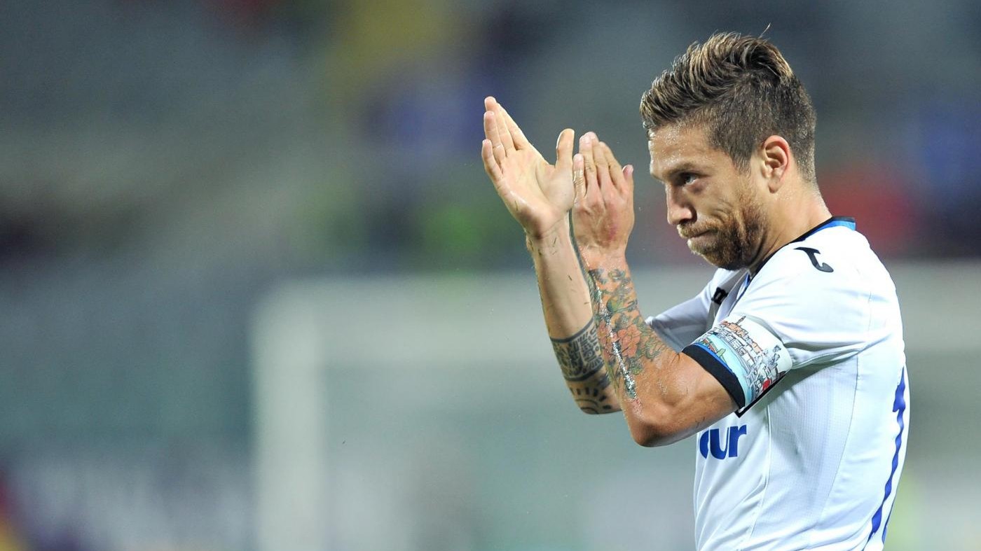 Calciomercato, Gomez strizza l’occhio alla Lazio. United tenta Perisic