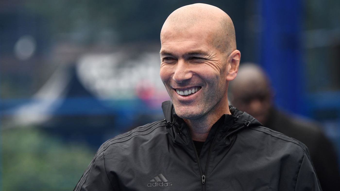Calcio, stampa inglese: Zidane pronto per lo United se ‘cade’ Mourinho