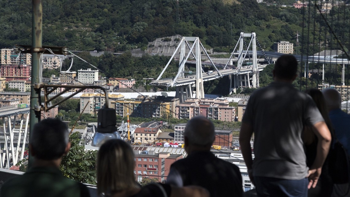 Genova, è allerta maltempo. Il vento mette paura: sospese tutte le operazioni