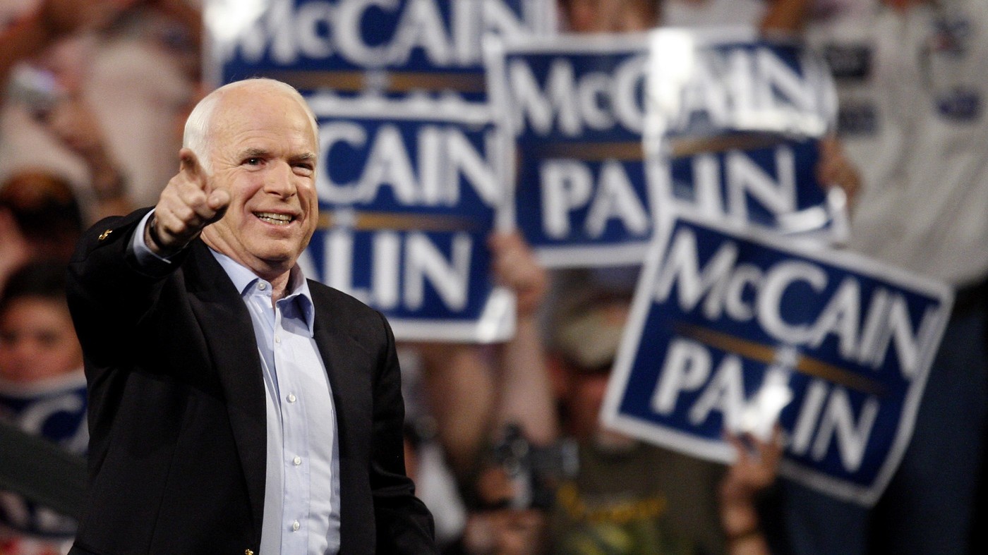 Usa, addio a John McCain: il repubblicano di ferro nemico di Trump