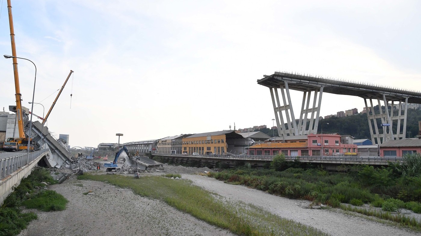 Genova, rientra l’allerta maltempo. Cozzi: “No c’è fretta di demolire ponte, salvaguardiamo le prove”