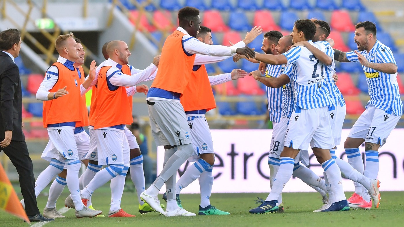 Serie A, Antenucci stende il Parma: Spal vola a punteggio pieno