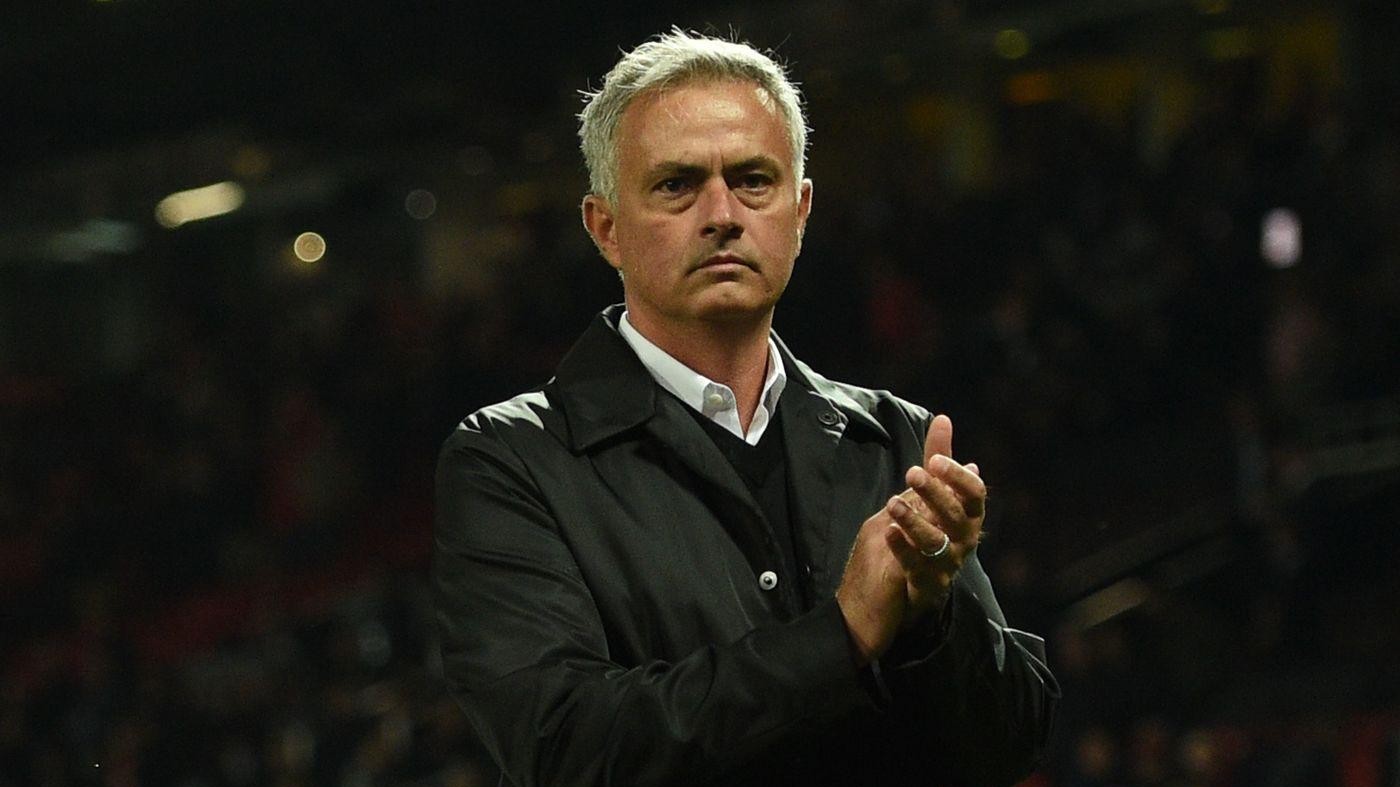 United, Mourinho rischia l’esonero: in lizza Conte, Zidane e Martinez