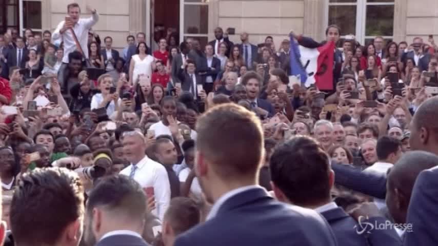 Parigi, festa all’Eliseo per i campioni del Mondo