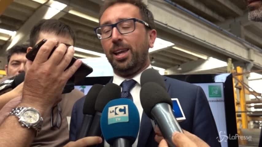 Bonafede a Gioia Tauro: “Gli imprenditori non devono trasformarsi in eroi”