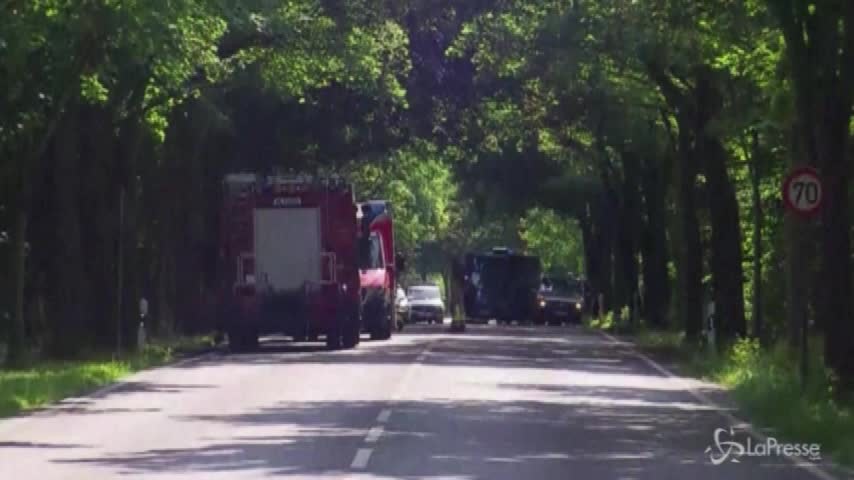 Lubecca, attacco con coltello su un bus: diversi feriti