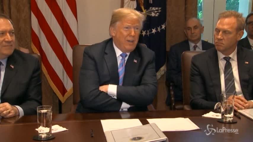 Fbi sequestra audio di Trump su pagamento a ex modella di Playboy