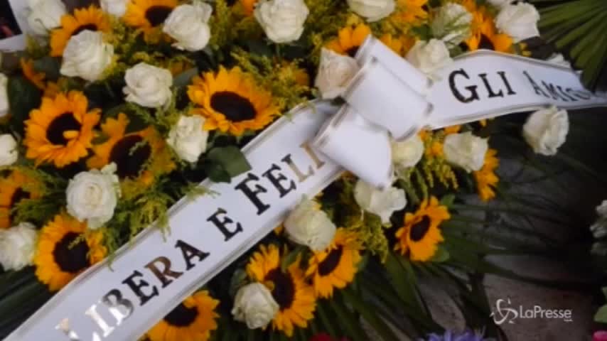 Roma, l’ultimo saluto a Caterina Pangrazi, uccisa da un pullman in corso Vittorio