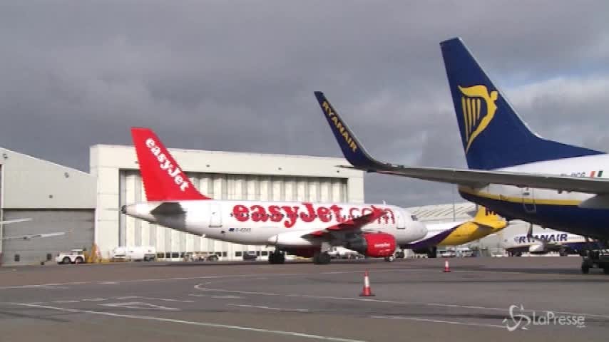 Il più grande sciopero Ryanair, disagi per 50mila passeggeri