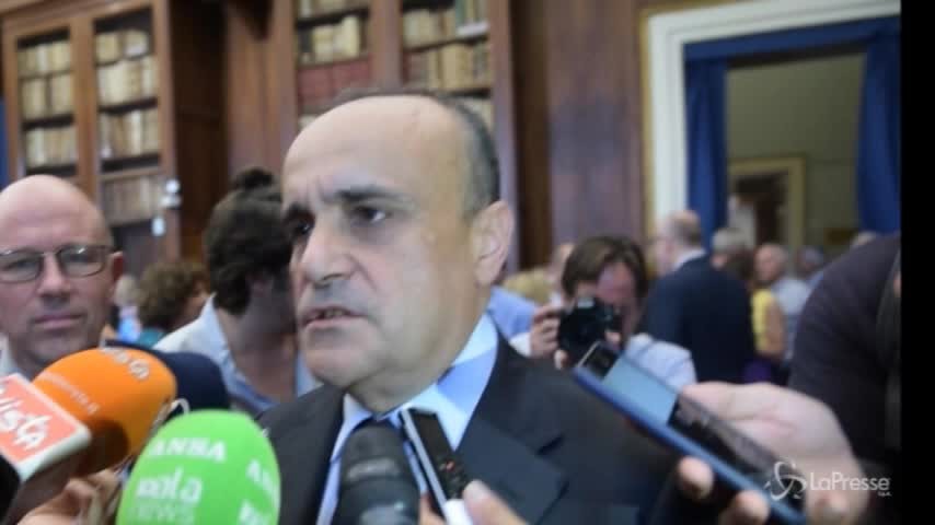 Allarme razzismo, Bonisoli: “Più che altro c’è grossa incertezza su alcuni valori”