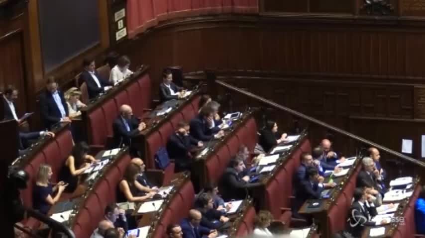 Strage di Bologna, bagarre alla Camera: scontro tra Fdi e centrosinistra