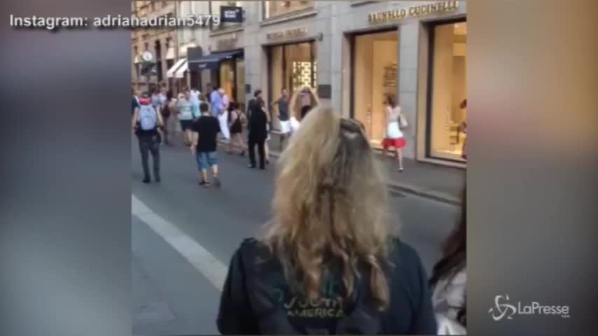 Cristiano Ronaldo a Milano con la fidanzata: shopping con Georgina
