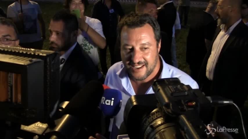 Salvini: “Con il M5s andiamo d’amore e d’accordo”