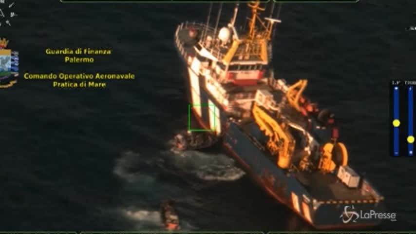 Palermo, bloccata nave carica di hashish