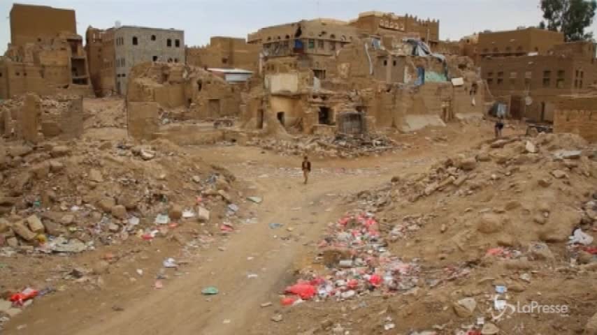 Strage di bambini in Yemen, almeno 39 morti
