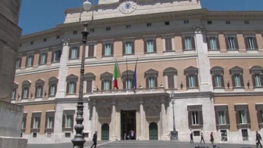 Manovra, il Governo cerca le coperture