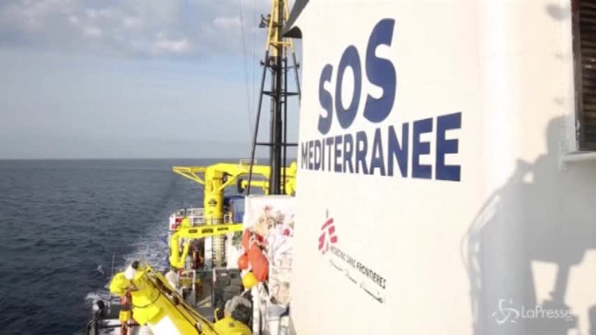 Migranti, Aquarius salva oltre 140 persone