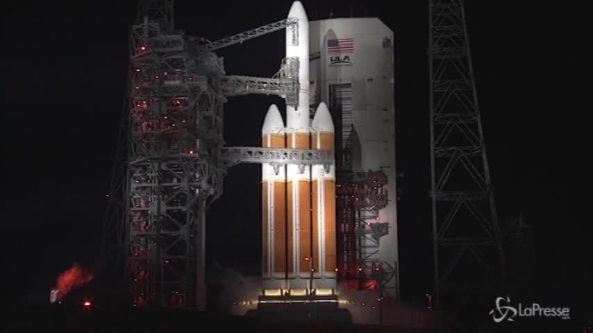 Mai così vicini al Sole: il lancio della sonda Parker della Nasa