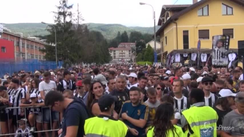 Juve a Villar Perosa, le voci dei tifosi: “Speriamo che Ronaldo ci porti fortuna”